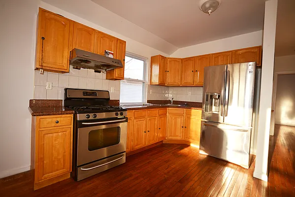 Rented by Corcoran | media 9