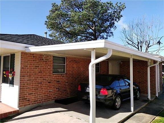 2nd image of 2308 Belmont Pl