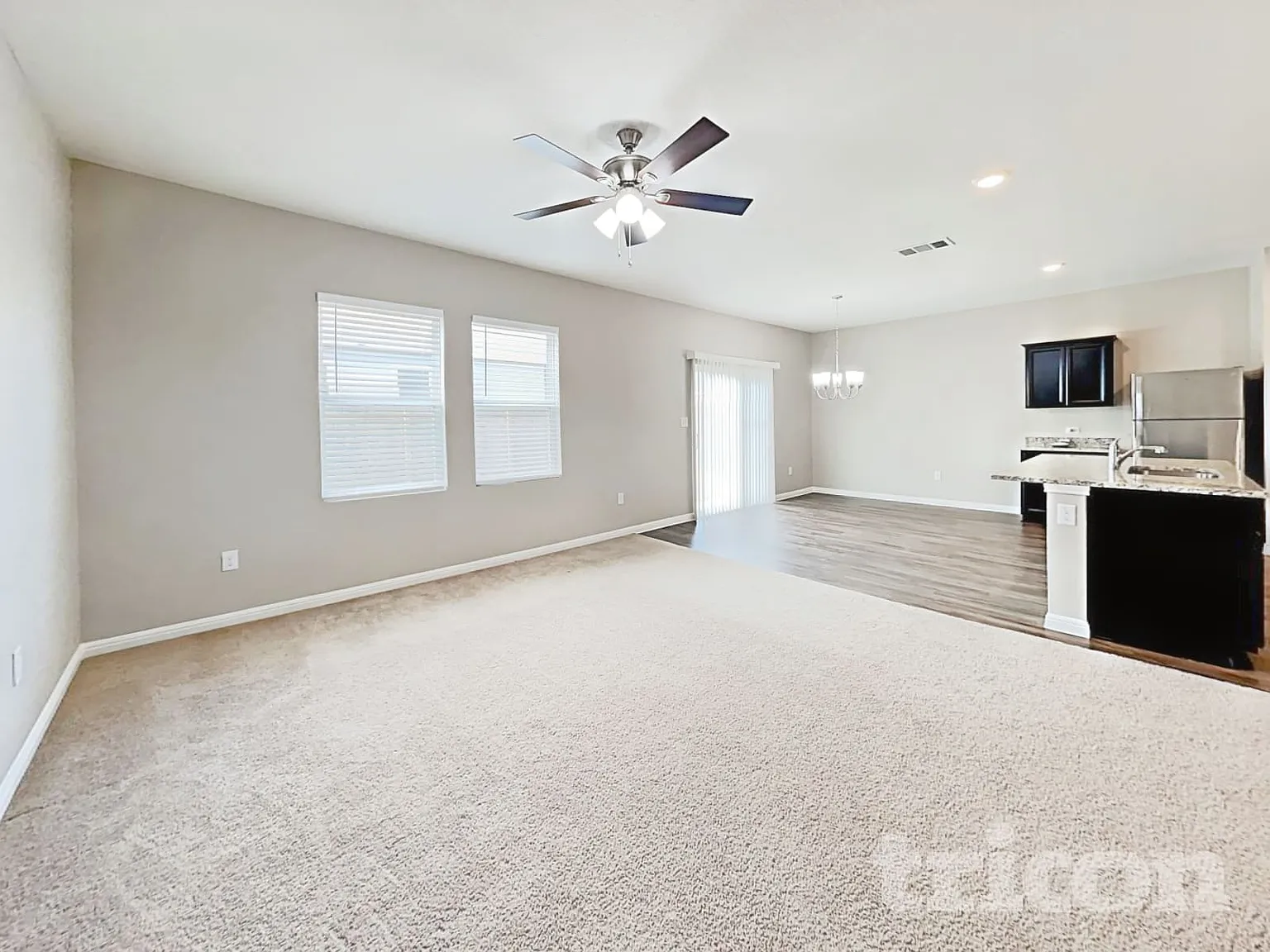 144 Peony Lane Jarrell TX — Photo 3
