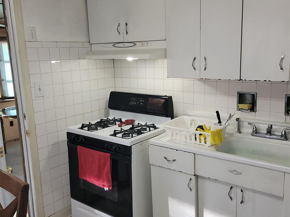 124 Vineyard Rd, Edison, NJ 08817 Zillow