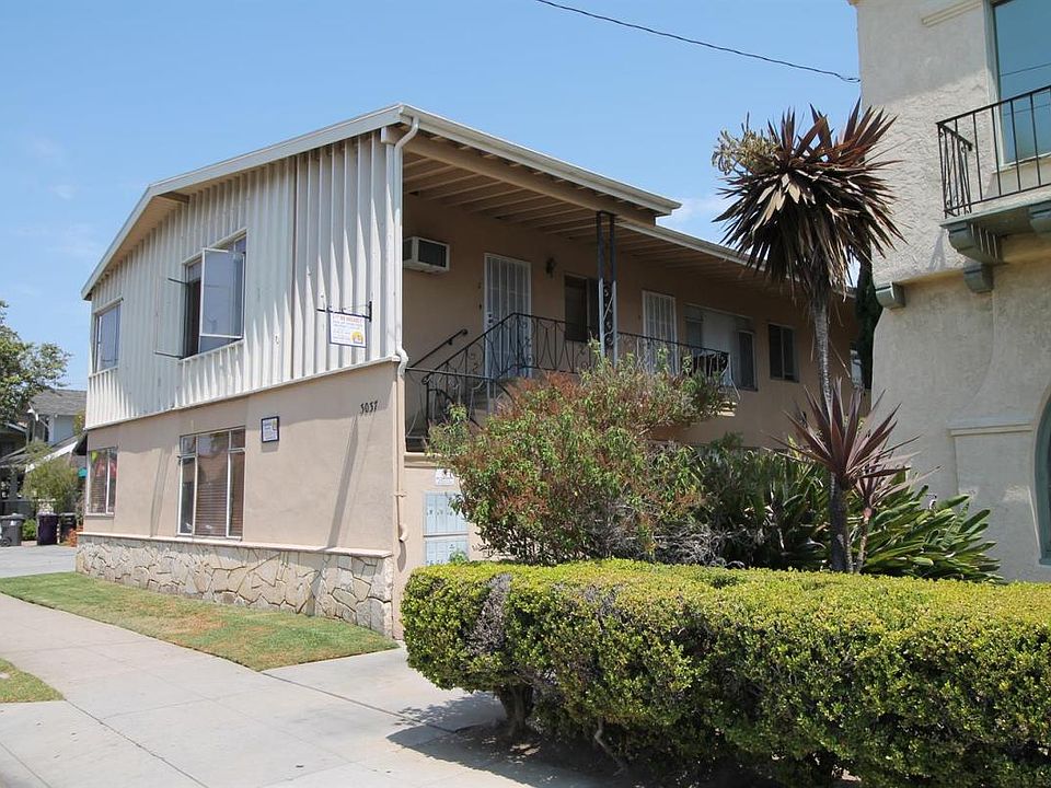 1st image of 3037 E 4th St APT 1