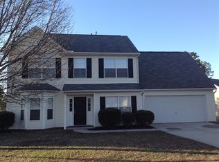 11217 Pointer Ridge Dr, Charlotte, NC 28214