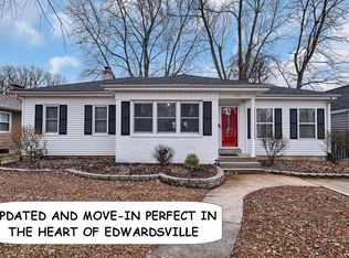 1422 Grand Ave, Edwardsville, IL