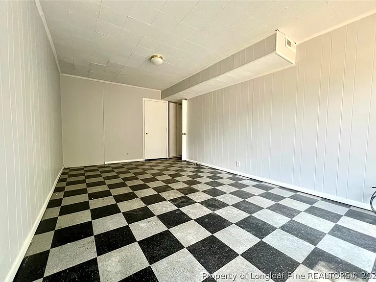 7013 Darnell St — Photo 39