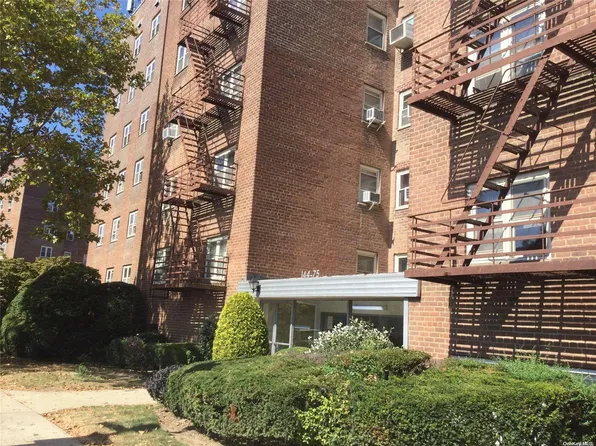 144-75 Melbourne Avenue #1D, Flushing, NY 11367