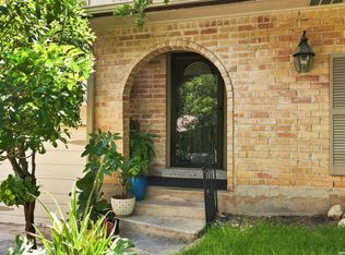 6107 Forest Bnd, San Antonio, TX 78240