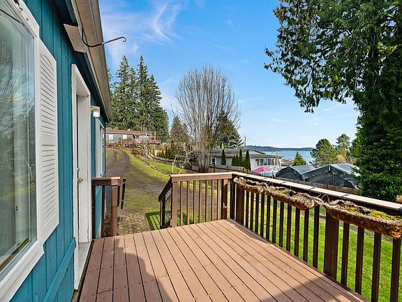 5th image of 60 SE Bay East Dr