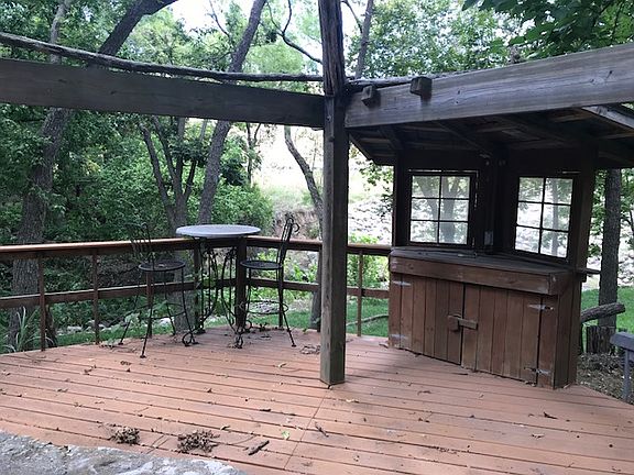 2nd image of 368 Whippoorwill Dr