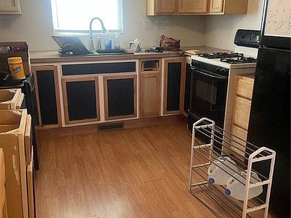 5th image of 804 Hamilton St