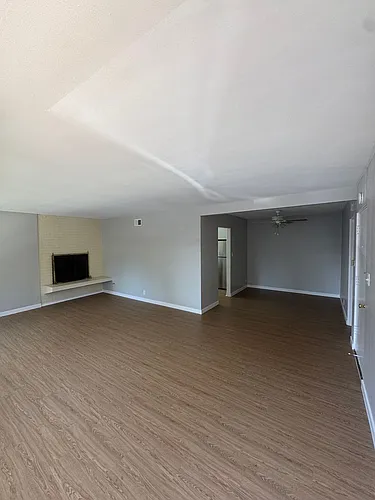 5201 E Anaheim Rd. Photo 1
