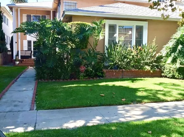 435 S Oakhurst Dr, Beverly Hills, CA 90212