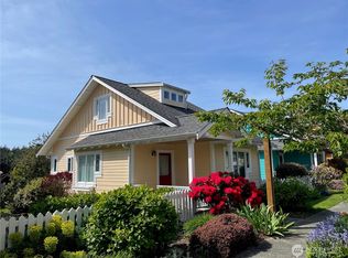 37 Henry Rd #6F, Eastsound, WA 98245