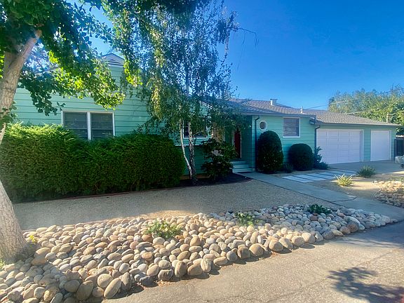 2nd image of 618 Vista Ave