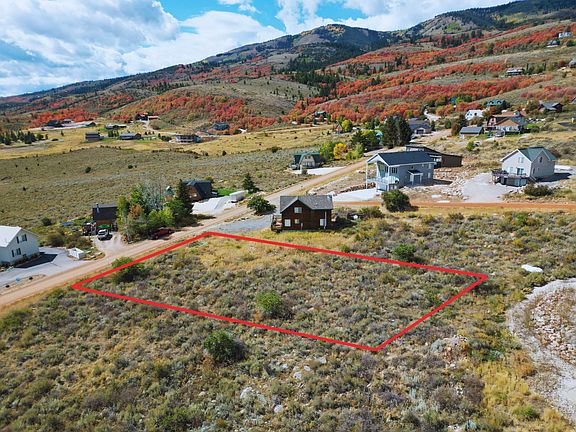 5th image of 202 Lewis Loop