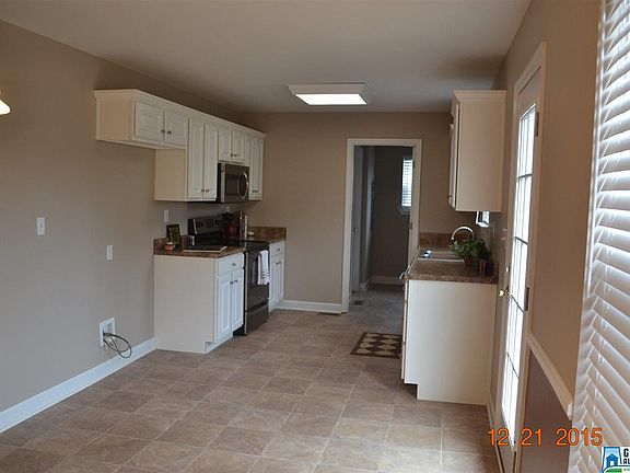 3rd image of 405 Commissary Rd