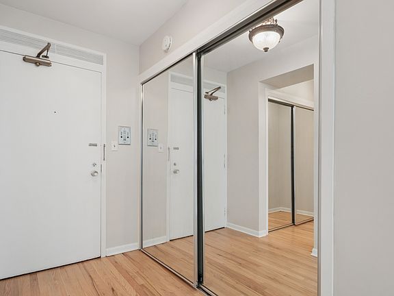 5th image of 3600 N Lake Shore Dr APT 523