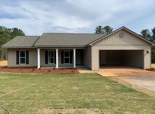 744 Lake Laurel Rd NE, Milledgeville, GA 31061