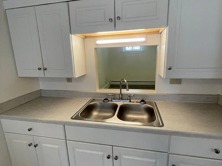 11 Grant St #10 — Photo 11