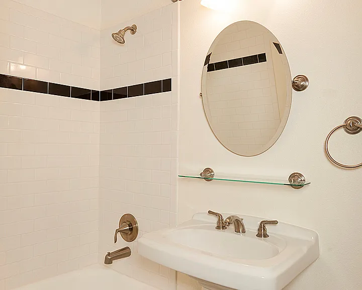 Alchemy Apartments - Located at the top of Phinney Ridge — Photo 18