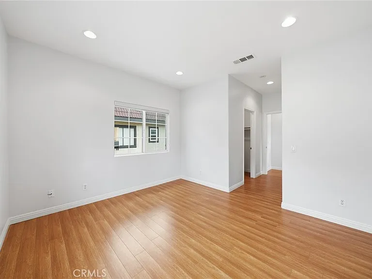5803 Fullerton Ave — Photo 28