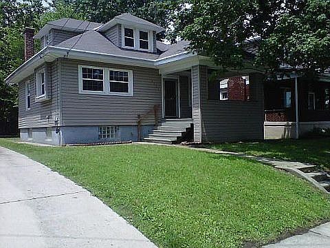 2nd image of 4325 32nd Ave
