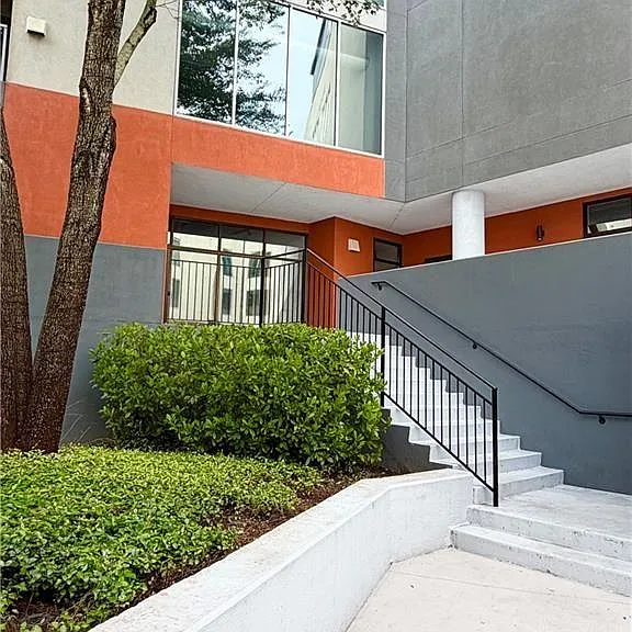 333 Nelson St SW #201 — Photo 25