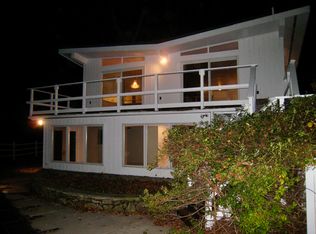 10903 Beach Mill Rd, Great Falls, VA 22066