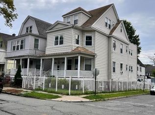 498 Norwood St FLOOR 2, East Orange, NJ 07018