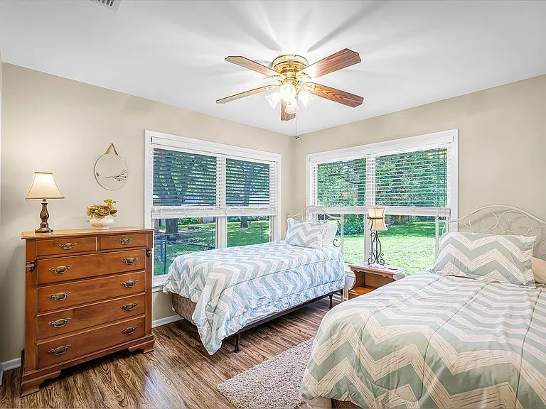 2052 Gruene Rd — Photo 30