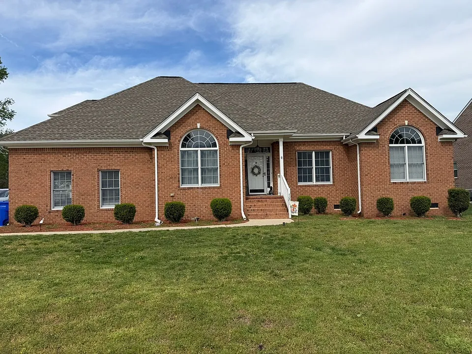 7003 Neal Ct