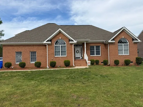 7003 Neal Ct, Suffolk, VA 23434