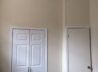 1515 Tasker St #1L, Philadelphia, PA 19145