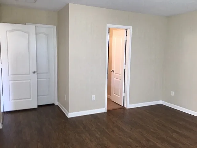16215 Ranchland Ln — Photo 10