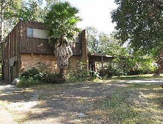 1st image of 111 N Burnett Dr