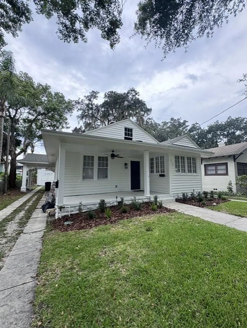 3/2 single family home in Historic Eola Heights district! — Photo 3