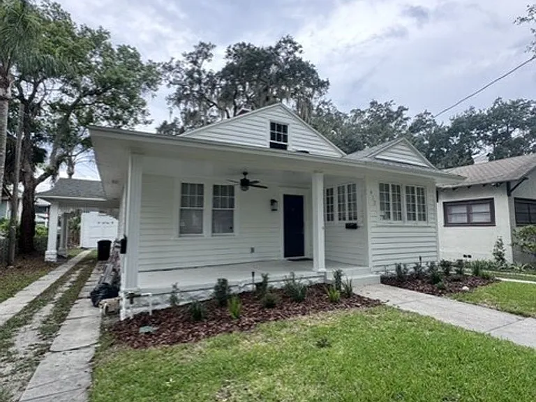 812 Harwood St — Photo 3