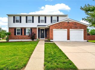 1968 El Camino Dr, Xenia, OH 45385