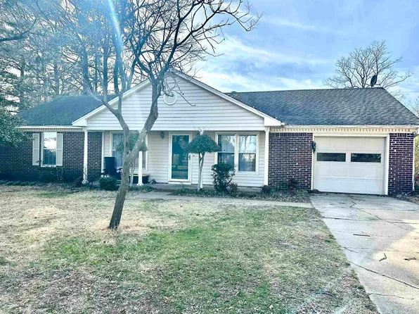 1307 Tony Dr, Jonesboro, AR 72401
