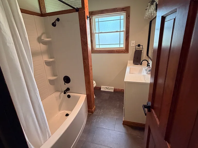 1428 Bellaire Dr — Photo 12