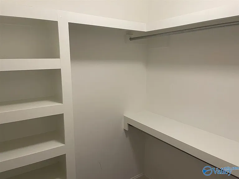 8018 Misty Valley Way — Photo 4