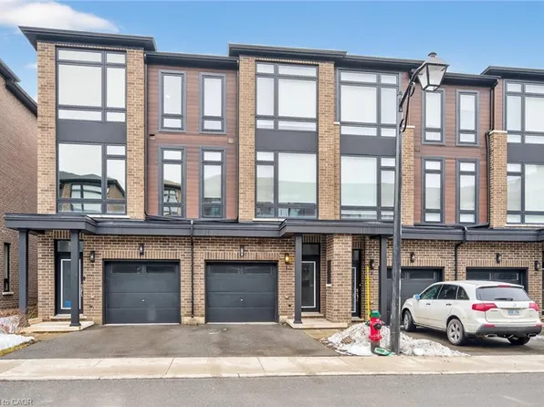 270 Melvin Ave #7, Hamilton, ON L8H 2K2