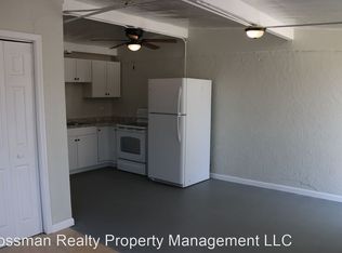 2176 Davis Ct, Fort Myers, FL 33916