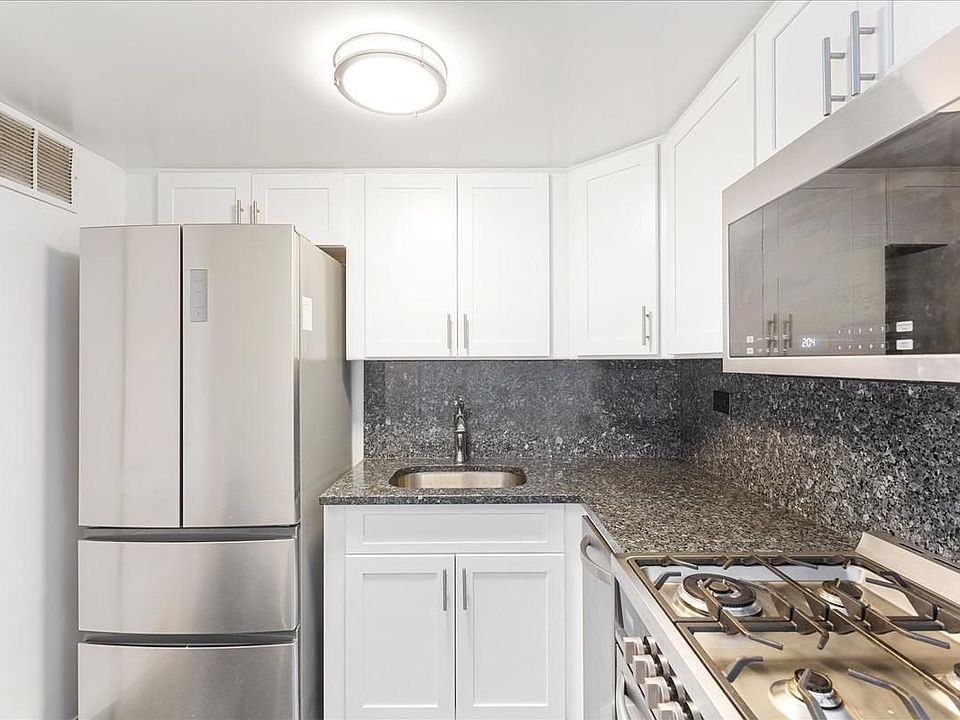 1st image of 401 E 86th St APT 20M