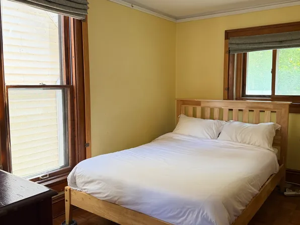 929 E Johnson St APT 2, Madison, WI 53703