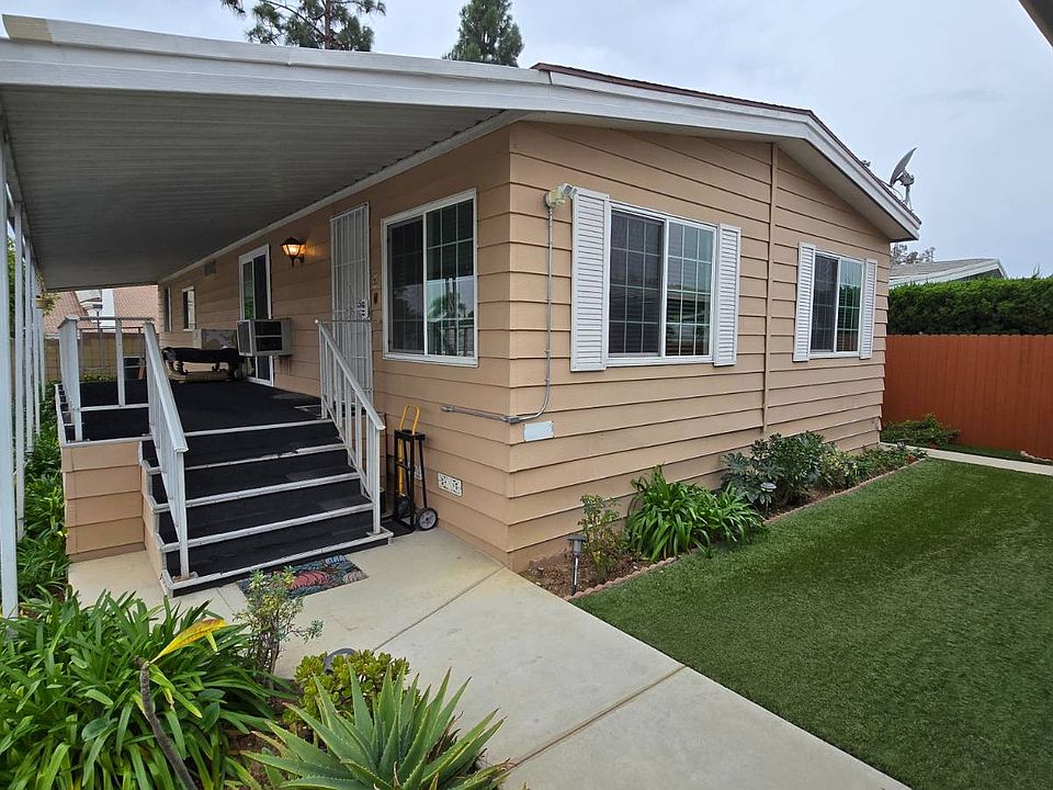 1st image of 38 Rogers Ct