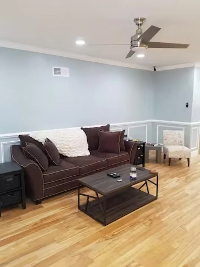 3 bed, 2.5 bath, 1488 sqft, $2,850 — Photo 2