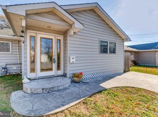 211 Carroll Rd, Glen Burnie, MD 21060