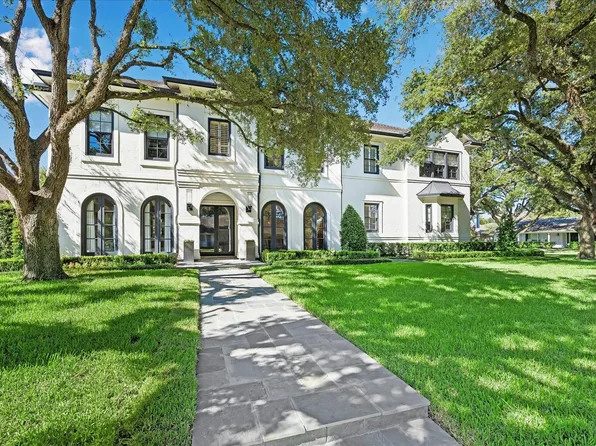 1020 River Glynn Dr, Houston, TX 77063