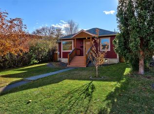 1201 Pleasant St, Kamloops, BC V2C3C2