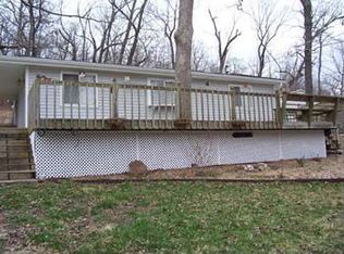 408 Outlook Dr, Edwards, MO 65326
